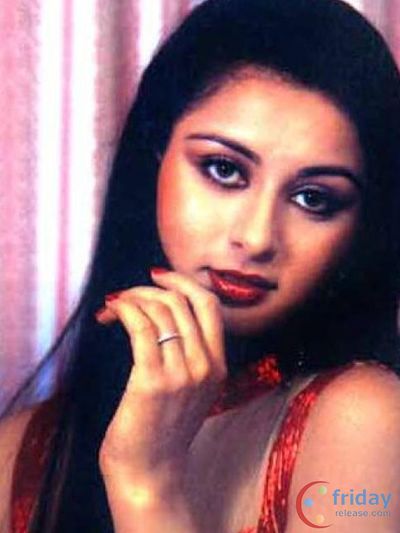 Poonam Dhillon Photo