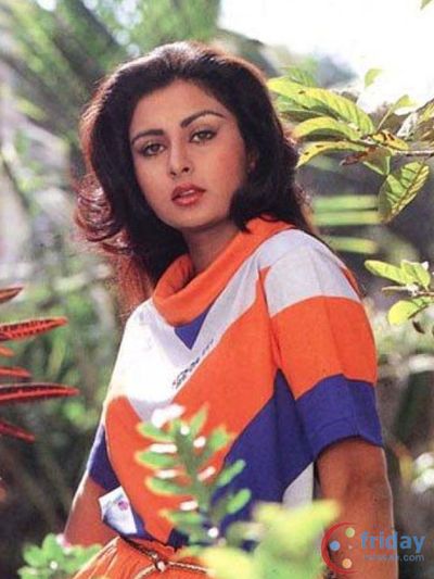 Poonam Dhillon Photo