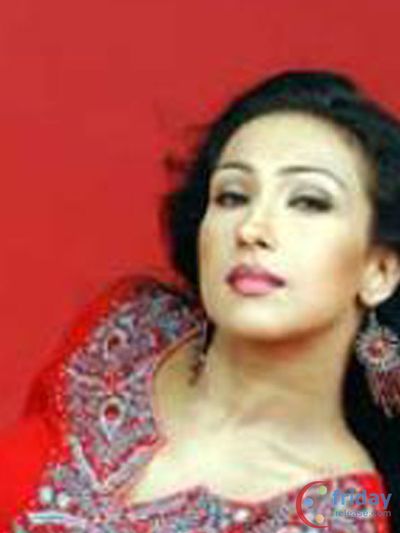 Rituparna Sengupta Photo
