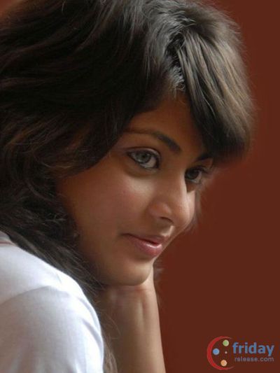 Sneha Ullal Photo