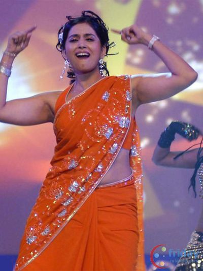 Sonali Kulkarni Photo