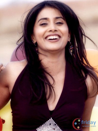 Sonali Kulkarni Photo