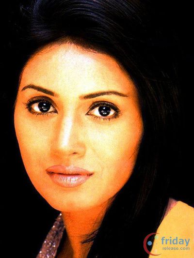 Sonali Kulkarni Photo