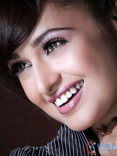 Yuvika Chaudary Photo