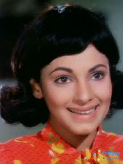 Dimple Kapadia Photo