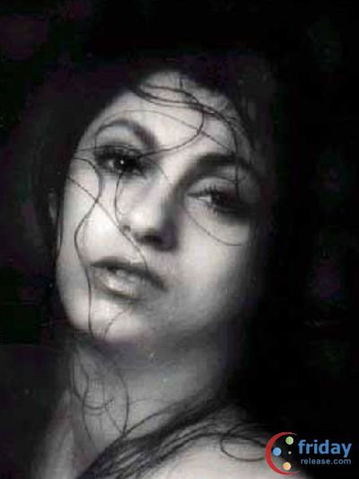 Dimple Kapadia Photo