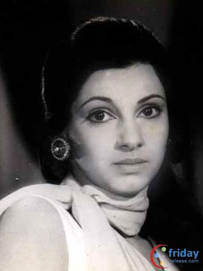 Dimple Kapadia Photo