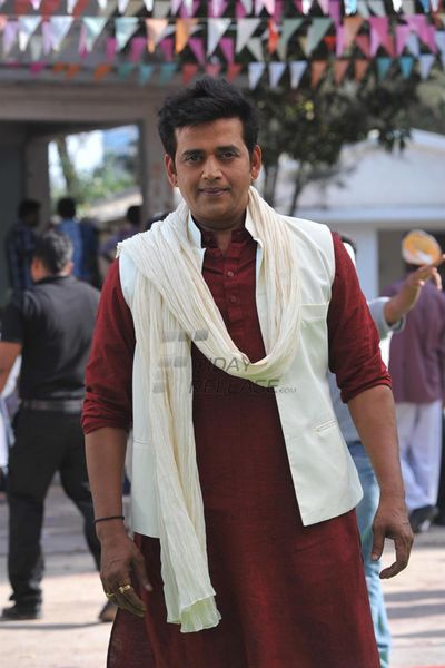 Ravi Kishan Photo
