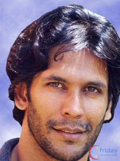 Milind Soman Photo