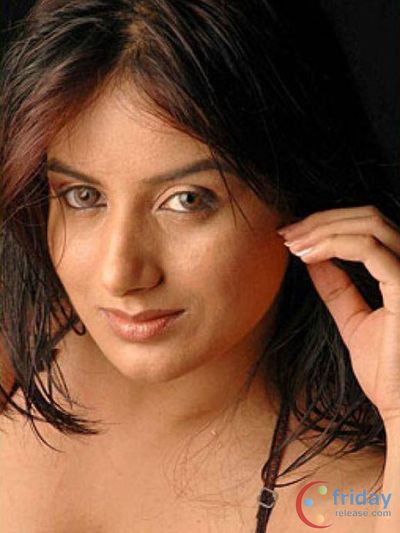 Pooja Gandhi Photo