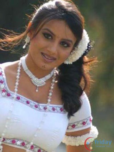Pooja Gandhi Photo