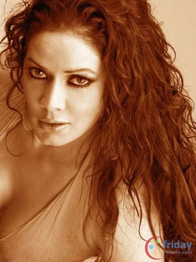 Poonam Jhawer Photo