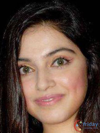 Divya Khosla Kumar Photo