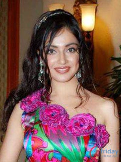 Divya Khosla Kumar Photo