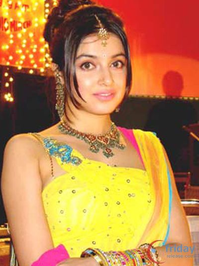 Divya Khosla Kumar Photo