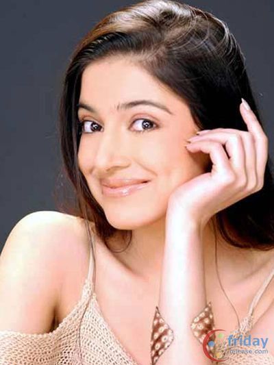 Divya Khosla Kumar Photo