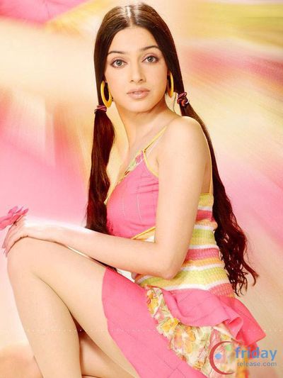 Divya Khosla Kumar Photo