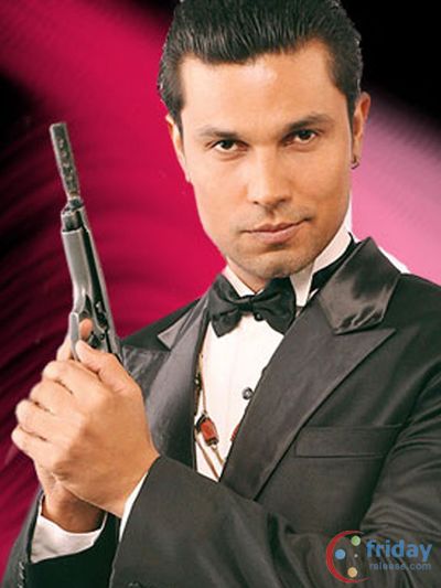 Randeep Hooda Photo