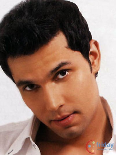 Randeep Hooda Photo