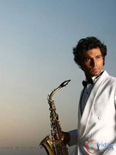 Randeep Hooda Photo