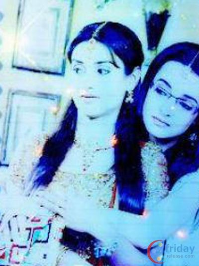 Sanaya Irani Photo