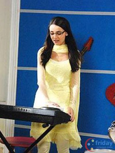 Sanaya Irani Photo