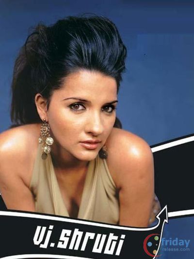 Shruti Seth Photo