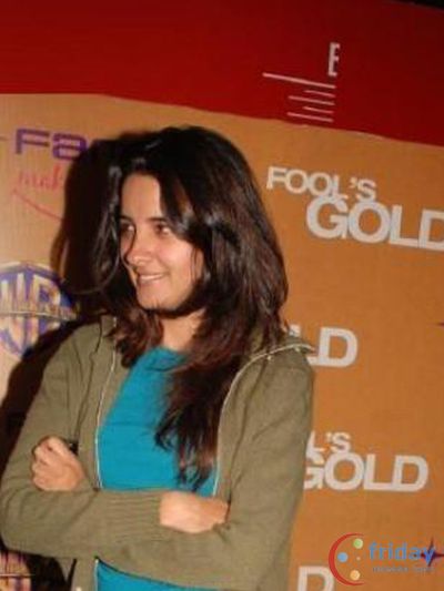Shruti Seth Photo