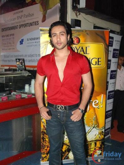 Adhyayan Suman Photo
