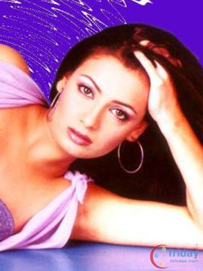 Dia Mirza Photo