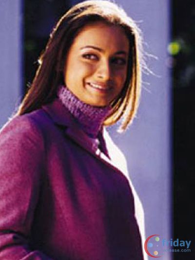 Dia Mirza Photo