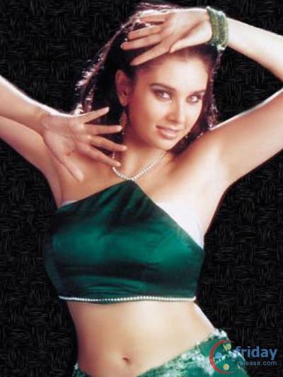 Lisa Ray Photo