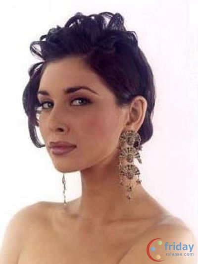 Lisa Ray Photo