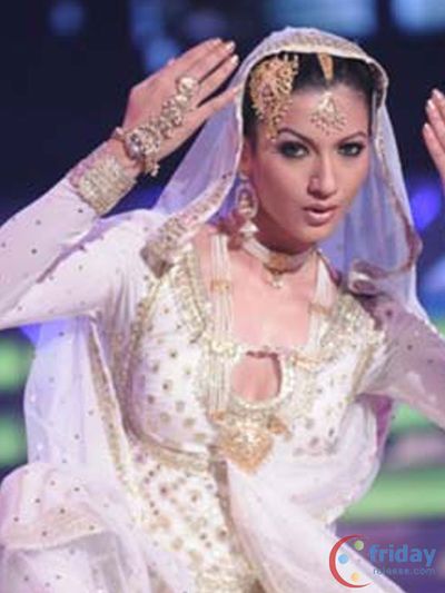 Gauhar Khan Photo