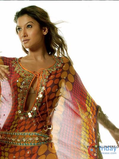 Gauhar Khan Photo