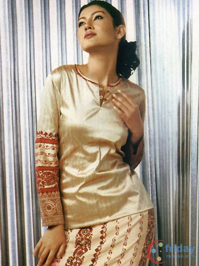 Gauhar Khan Photo