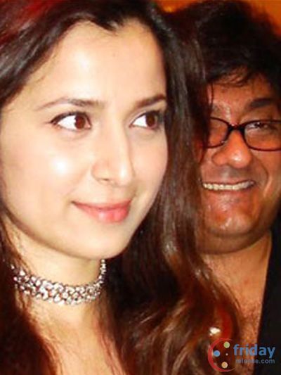 Simone Singh Photo