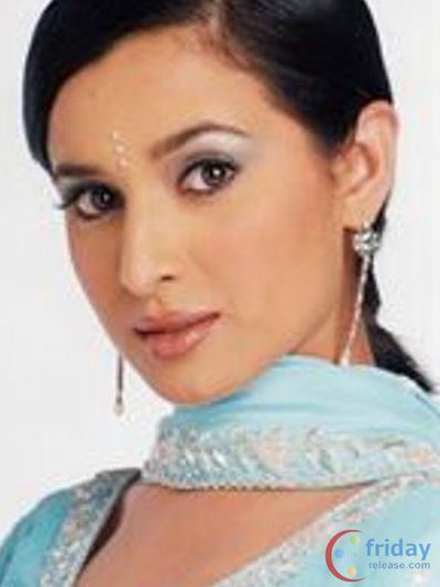 Simone Singh Photo