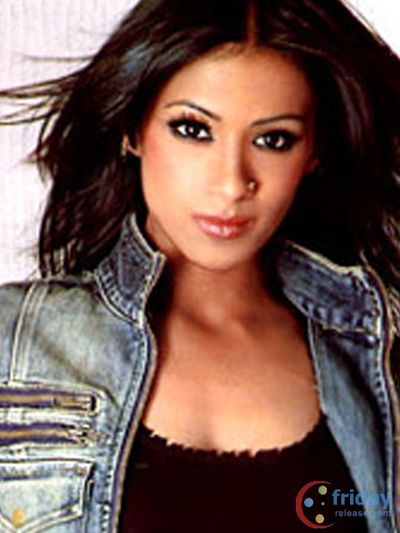 Barkha Bisht Photo