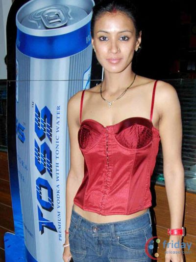 Barkha Bisht Photo
