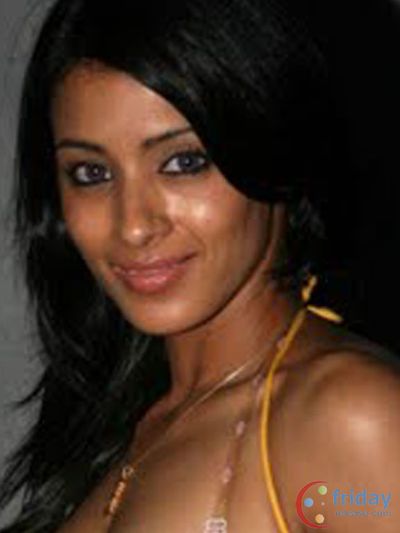 Barkha Bisht Photo