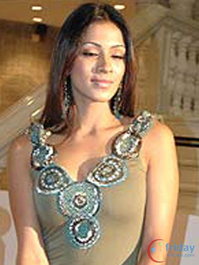 Barkha Bisht Photo