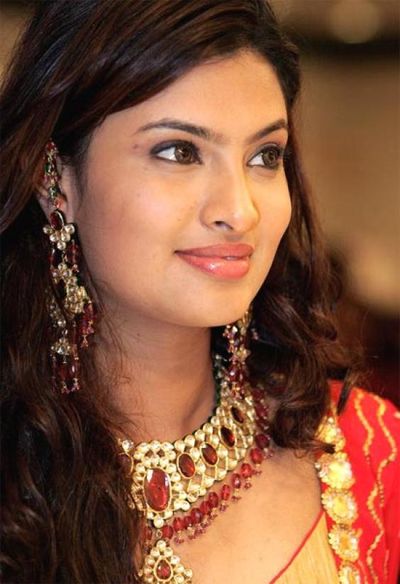 Sayali Bhagat Photo