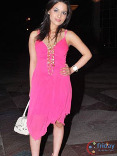 Chitrashi Rawat Photo
