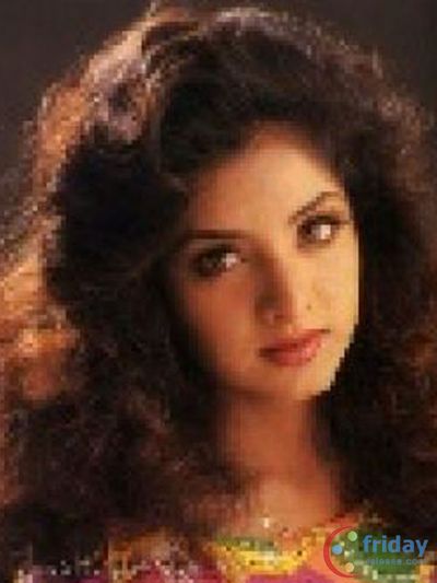 Divya Bharti Photo