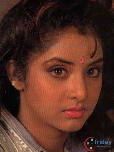Divya Bharti Photo