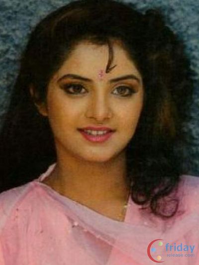 Divya Bharti Photo