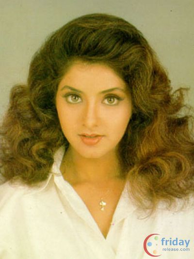 Divya Bharti Photo