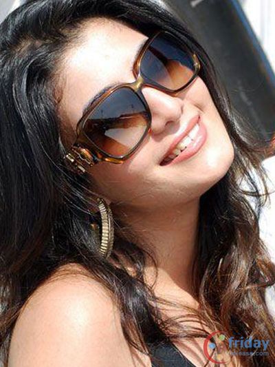 Neha Oberoi Photo