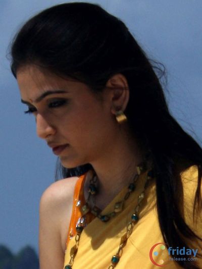 Kriti Malhotra Photo